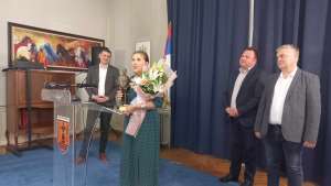 Glumici Olgi Odanović uručena statueta Milivoje Živanović - Hit Radio Pozarevac, Branicevski okrug