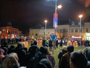 U Požarevcu održan protest podrške prosvetarima - Hit Radio Pozarevac, Branicevski okrug