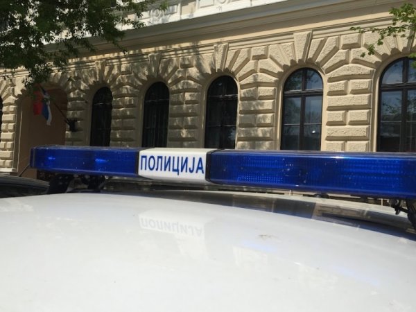 Usmrtio ženu a prethodno udario automobil kojim je upravlјala devojka