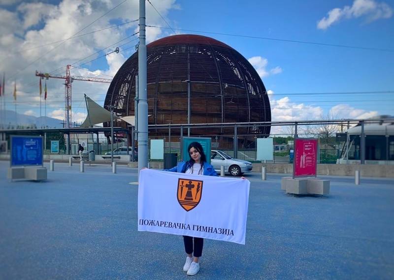 Maturantkinja Požarevačke gimnazije u CERN-u
