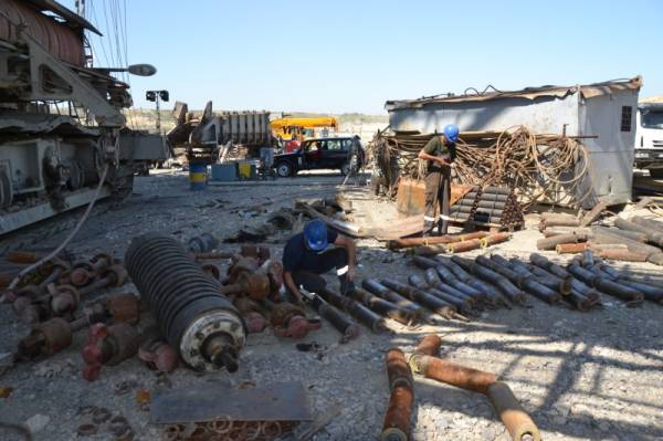 Površinski kop „Drmno“ tokom leta - Radno i na tropskim temperaturama