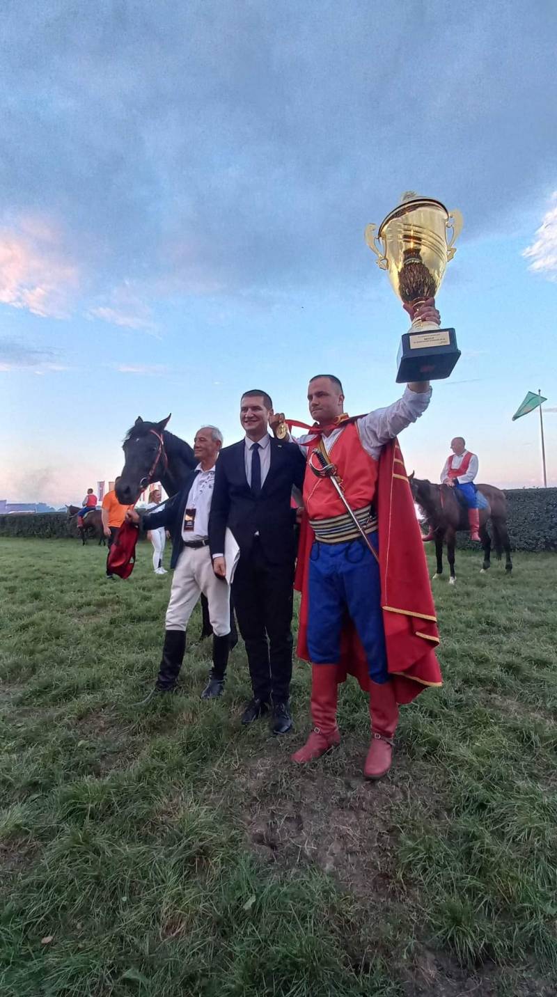 Dušan Janković - NOVI VITEZ LjKI