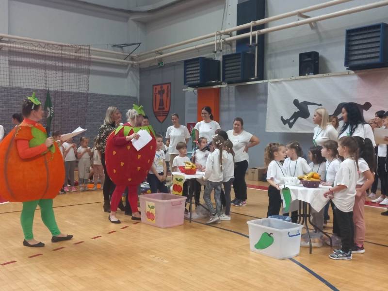 Vitaminijada u Sportskom centru (FOTO)