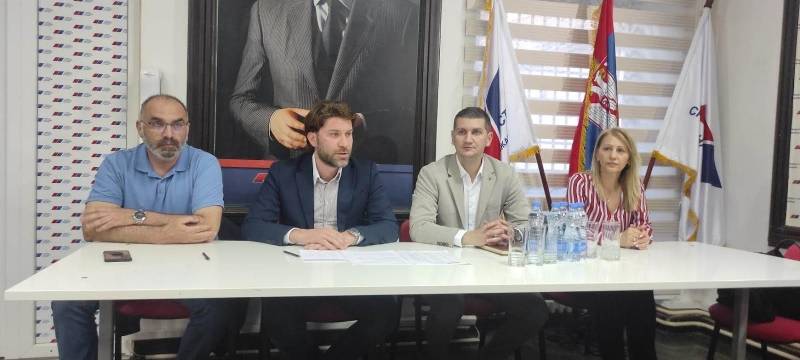 Održan prvi sastanak GrO SNS - izabrani potpredsednici i sekretar