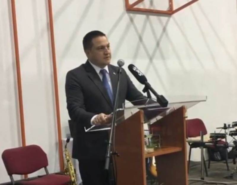 Branko Ružić podneo ostavku na mesto ministra prosvete