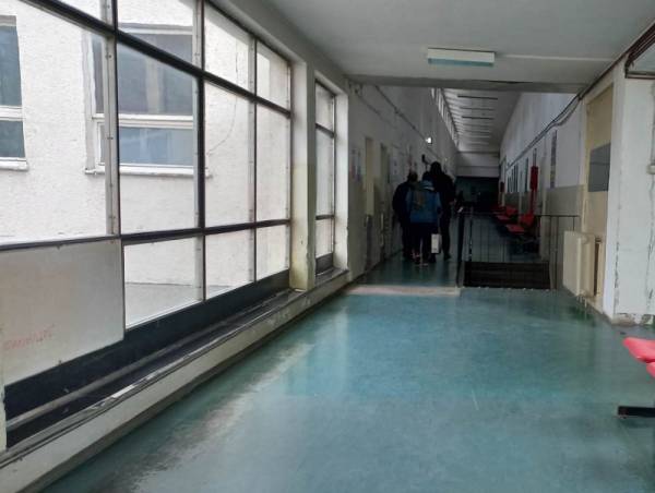 RFZO poziva pacijente koji čekaju na ortopedske operacije da se do 1. juna izjasne o upućivanju u drugu bolnicu