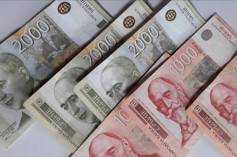 Danas počinju pregovori o povećanju minimalne cene rada u Srbiji