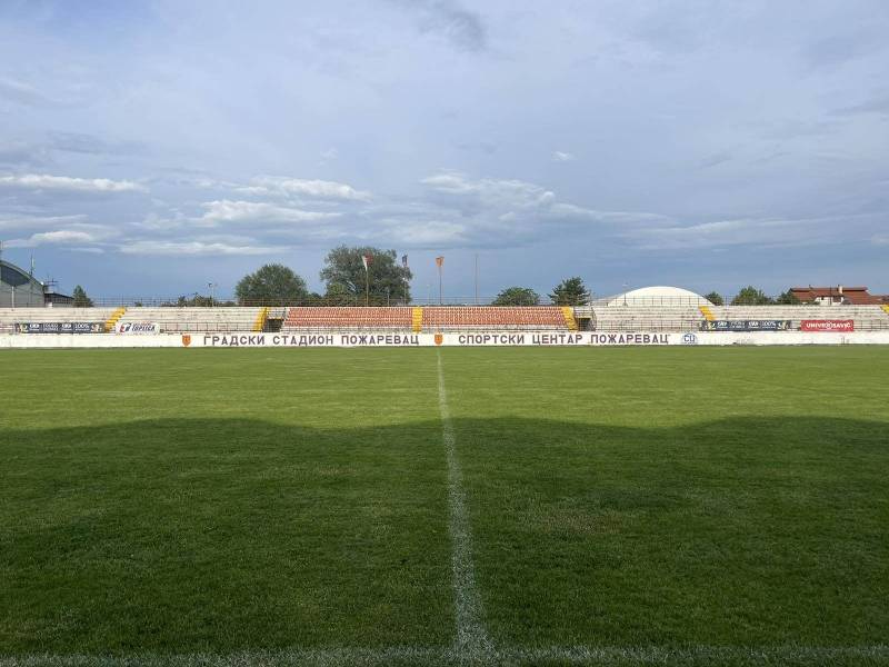 Mladi radnik silovito za opstanak