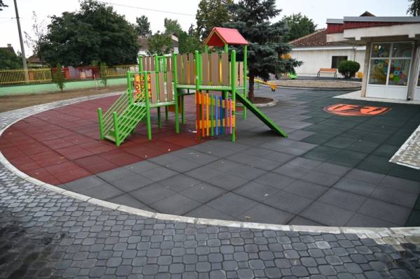 Završeno igralište za decu u vrtiću „Majski cvet“