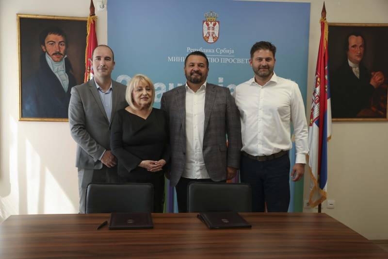 PLAZMA PAKETIĆ za više od 64 000 đaka prvaka