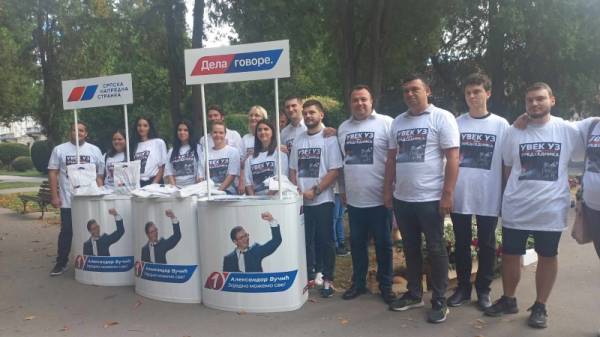 Održani info štandovi SNS