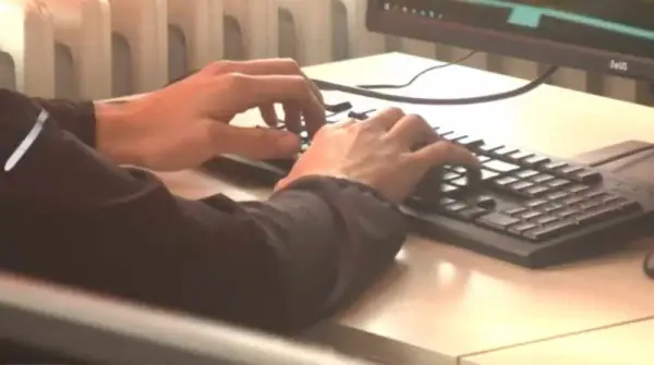 KONEKTUJ SE SIGURNO - Samo digitalno pismen roditelj može da zaštiti dete na internetu