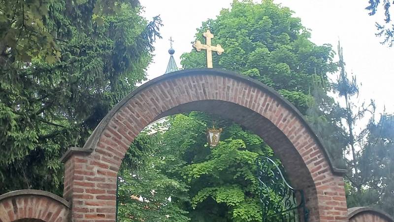 Danas je Veliki četvrtak, svako dobročinstvo se beleži, a gresi opraštaju