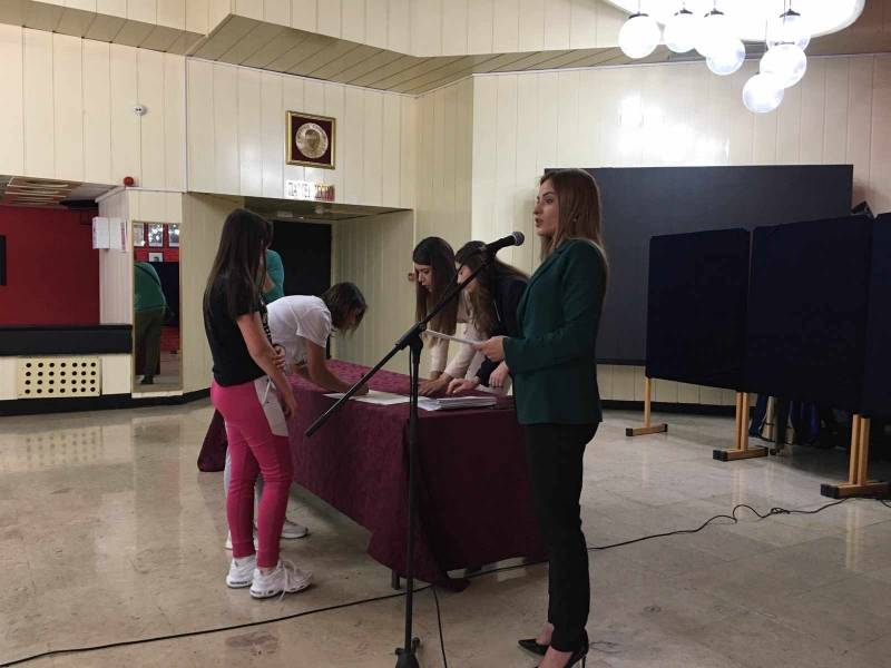 Milica Đurđević Stamenkovski uručila rešenja o pomoći i vaučere obolelima od retkih bolesti