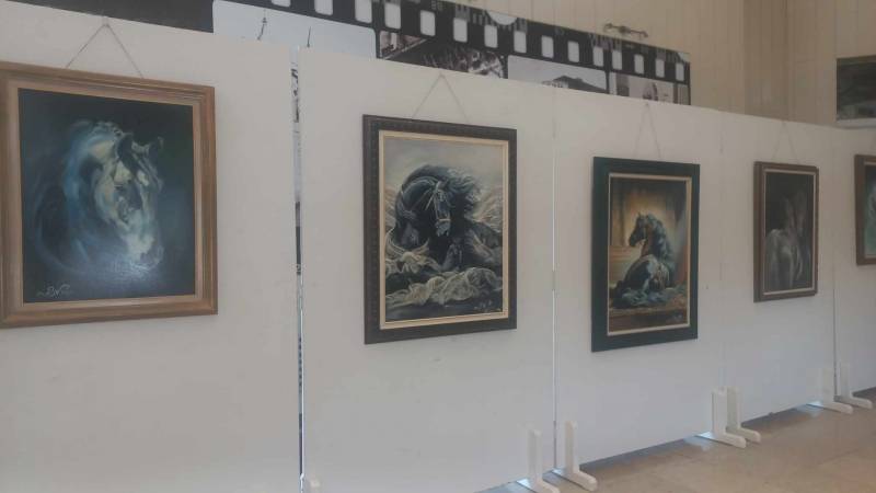 Otvorena izložba pod nazivom “Konji”, autora Branka Vasiljevića