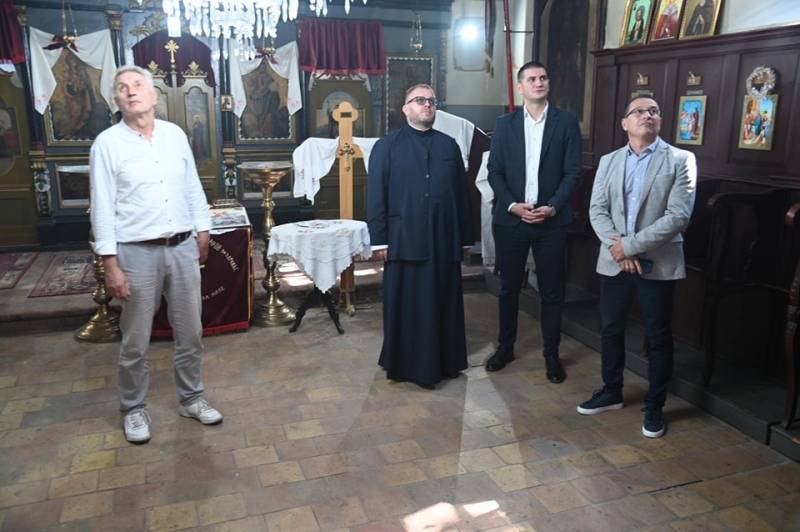 Radovi na rekonstrukciji crkve u Ostrovu