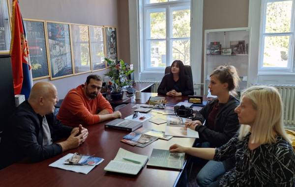 Tim kustosa Muzeja Jugoslavije u radnoj poseti Istorijskom arhivu Požarevac