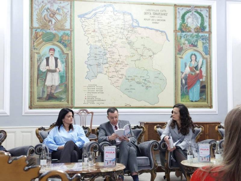 Apotekarska ustanova Požarevac organizovala filozofsko-farmaceutsko veče