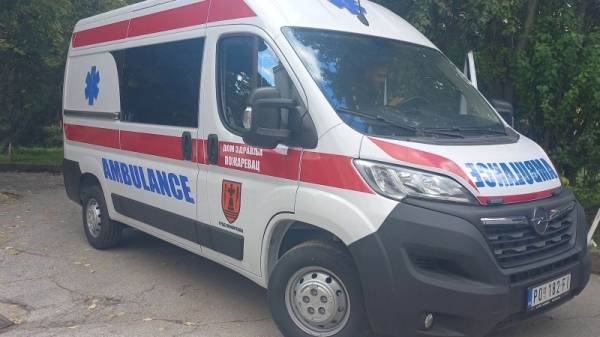 Sudarili se sanitet i „pežo“, jedna osoba poginula