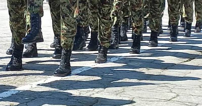 Vojska vežba u martu