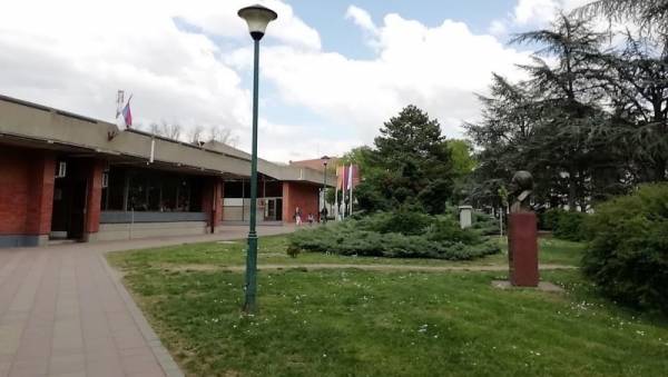 Promocija knjige „Ptica na gozbi“ Nebojše Bradića u Požarevcu