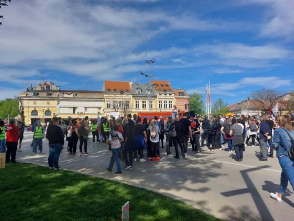 U nedelju u Požarevcu održan protest pod nazivom “POpravka sistema”