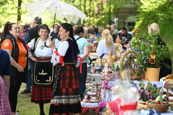 Festival uskršnjih običaja održan u Poljani