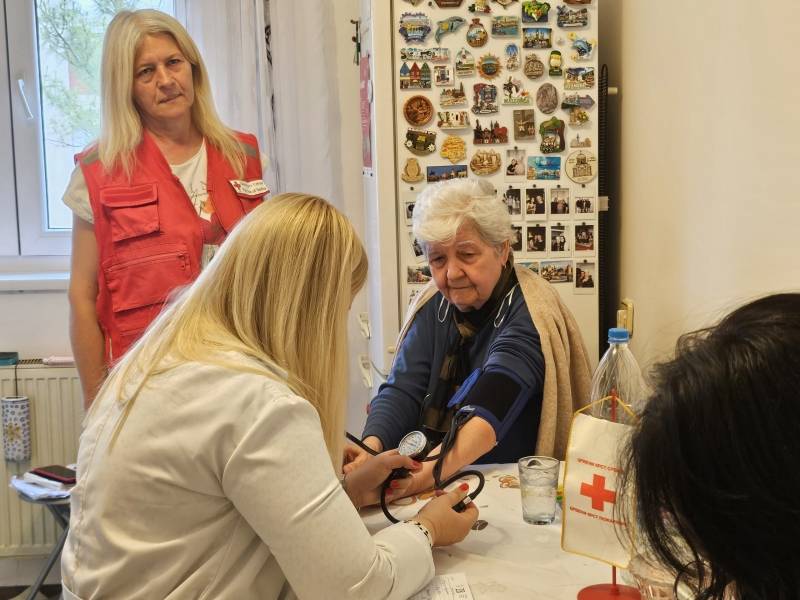 Nedelja Crvenog krsta: Provera zdravlja i anketa