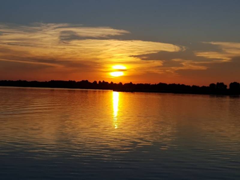 MUP apeluje na građane da se tokom boravka na vodi pridržavaju mera bezbednosti