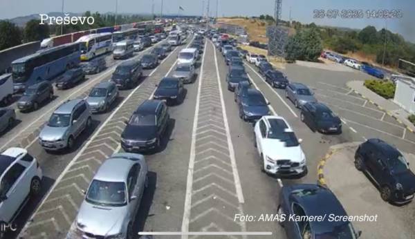 Letnji talas putovanja: Pojačan saobraćaj na svim graničnim prelazima