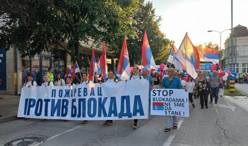 Protest protiv blokada okupio više građana nego prošle nedelje