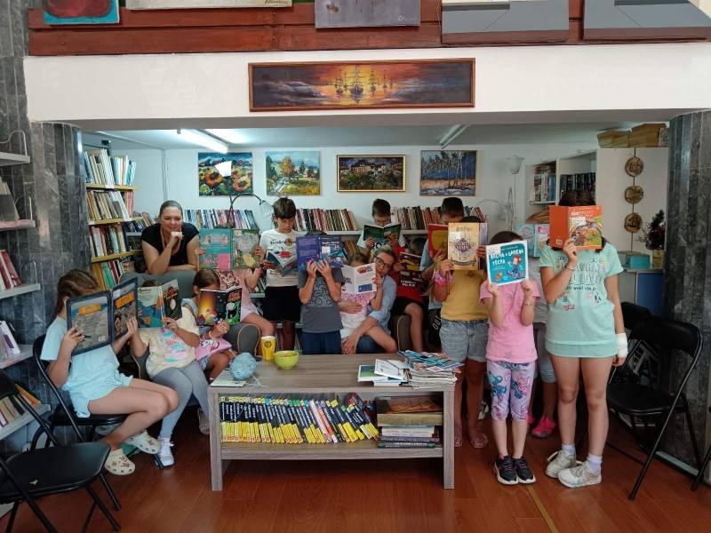 Mališani u Kostolcu proveli leto uz knjige, igru i druženje