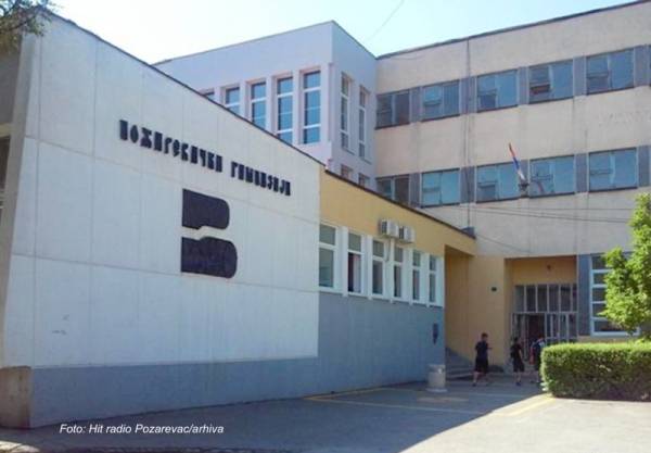Razlozi smene direktorke Požarevačke gimnazije