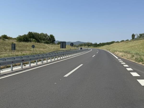 Manje gužve na putevima i granicama