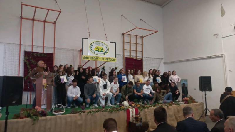 Svečano i uz prigodan program, Poljoprivredna škola „Sonja Marinković” obeležila svoj dan
