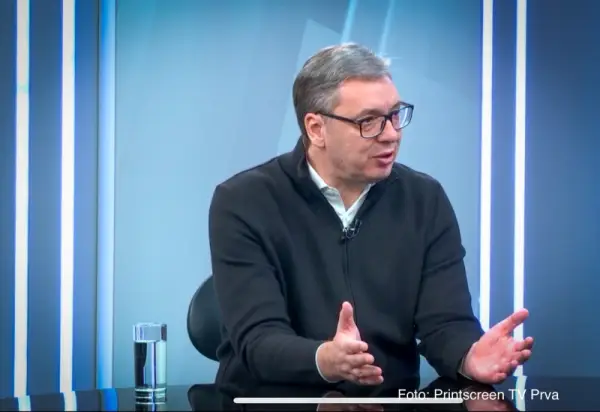 Vučić: Od januara uvećanje plata u javnom sektoru 5,1 odsto, dodatno povećanje za zaposlene u policiji i vojsci