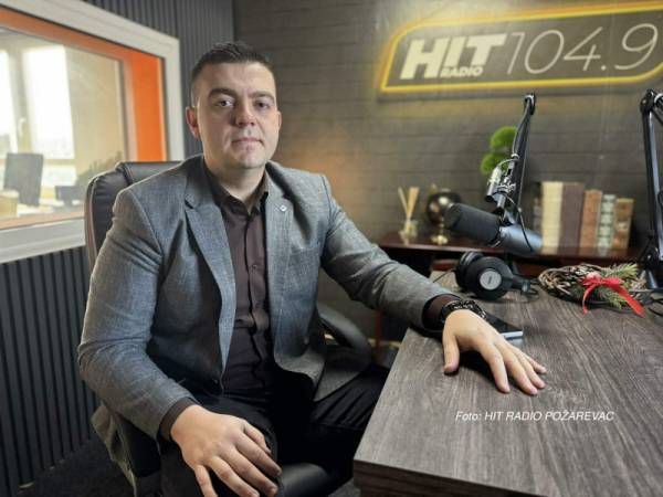 Novogodišnji koncert školice folklora „Bambi“