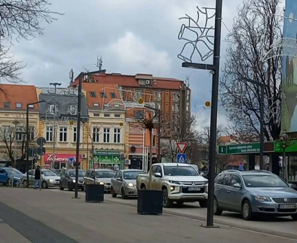 Dizel i benzin jeftiniji za dinar