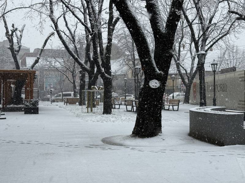 RHMZ izdao hitno upozorenje: Ledena kiša donosi veoma opasne uslove za vožnju