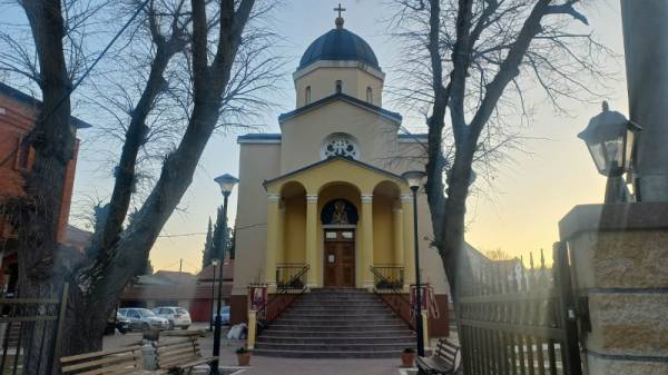 Objavljen raspored bogosluženja za Bogojavljenje i Svetog Jovana