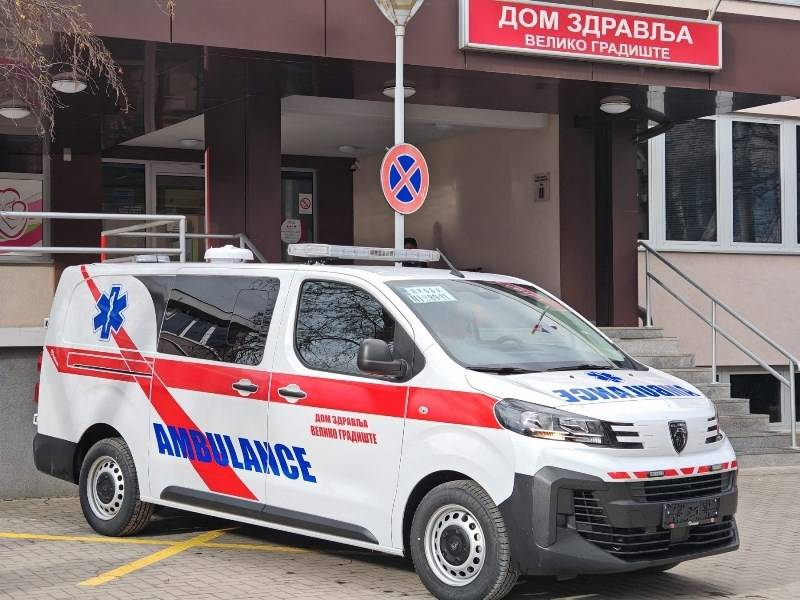 Novo sanitetsko vozilo za Dom zdravlja Veliko Gradište