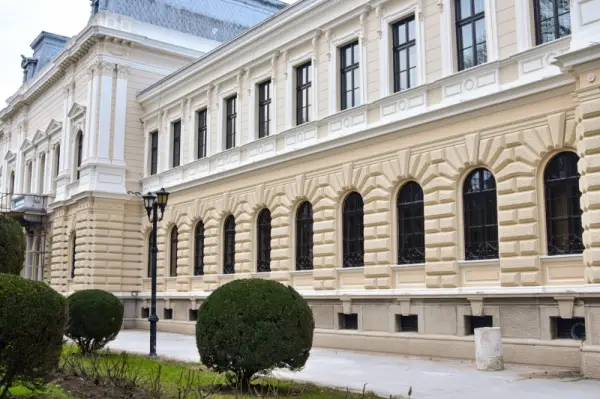 Produženo radno vreme kancelarija za upis prava na nepokretnostima