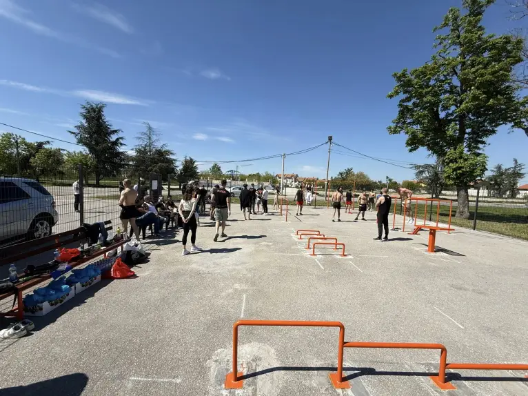 Teretana na otvorenom kod Sportskog centra u Požarevcu u funkciji, održan Ultimate Bar Challenge