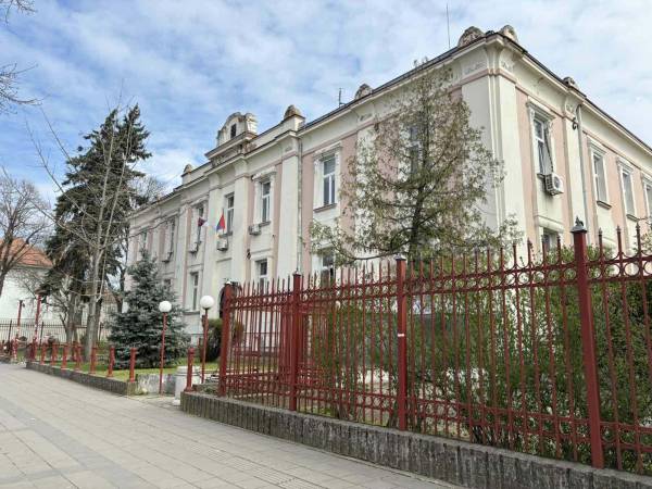 Ekonomsko-trgovinska škola u ponedeljak obeležava Dan škole