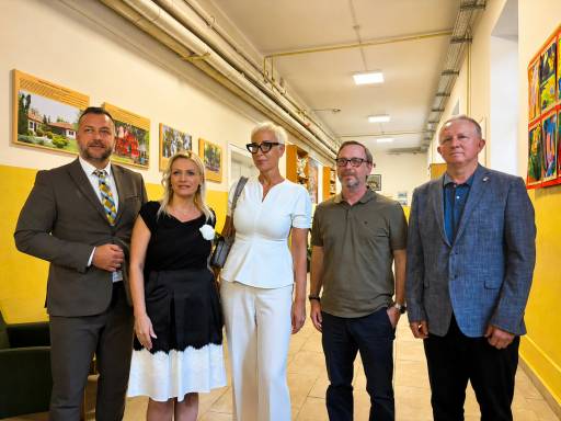 Bambi paketi obradovali prvake OŠ „Dositej Obradović“ u Požarevcu