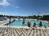 Prvi letnji dan: Juče oko 1.000 posetilaca na Gradskom bazenu u Požarevcu