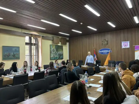 Mladi protiv digitalnog nasilja: Završеn projekat „Klik za bezbednost“ u Požarevcu