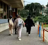 Đaci se sutra vraćaju u školske klupe