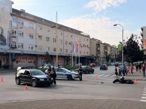 Sudar automobila i motocikla u centru Požarevca