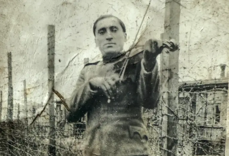 Violina koja je preživela rat: Priča o Svetislavu Nikoliću iz Drmna